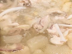 -润园四季椰子鸡火锅(海上世界店)