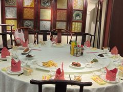 -梅龙镇酒家(南京西路总店)