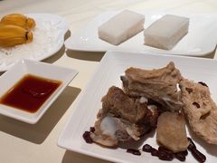 金枕头榴莲酥-利苑酒家(华熙国际店)
