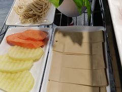 -楼外楼大刀肉传统火锅居(繁荣路店)