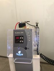 -LESSMORE科技头皮理容中心
