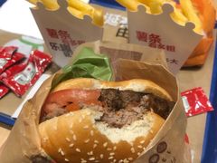 -汉堡王(大连柏威年餐厅店)