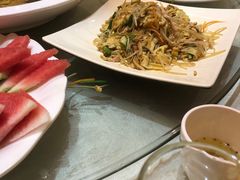 -张刚餐饮(春晓馨苑店)