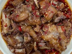 微辣辛辣猪蹄-贤花饭店(城阳店)