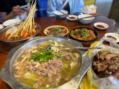 -谢老五跷脚牛肉·非遗传承店
