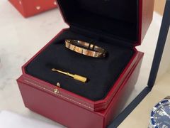 -海星奢选二手奢侈品手表包包鉴定回收寄卖(墨玉南路店)