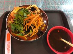 -红鼻子桂林米粉(金唐新光界店)