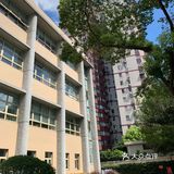 这里可以说是闹中取静