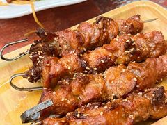 -乡村馕坑肉·烧烤·新疆菜·本地人更爱吃(阿勒泰首店)