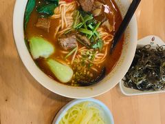 -李先生牛肉面大王(莱芜信誉楼店)