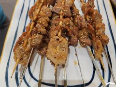 -许哥东北烧烤·铁丳烤串·宫后夹肉(繁花中心店)