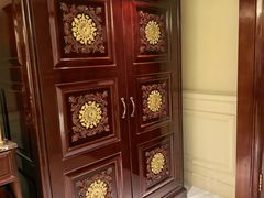 -深圳富苑皇冠假日套房酒店