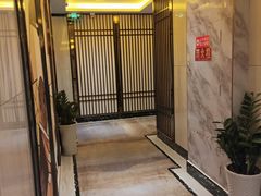 -常乐·对症推拿(绿地伊藤广场第77分店)