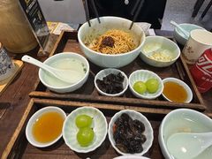 -蟹上黄·蟹黄面·江南糖水(人民广场店)