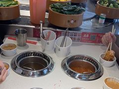 -龍歌自助小火锅(市南金茂湾店)