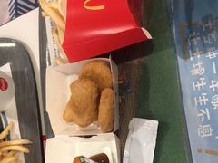 -麦当劳(保利若比邻店)