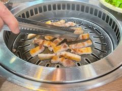 -香猪坊韩国烤肉专属门店(魏公村店)
