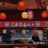 从外部来看还不错，走进去里面就是很正常的用餐环境