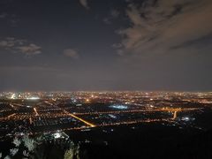 -鬼笑石后山停车场