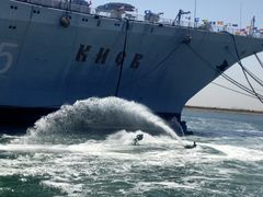 -泰达航母主题公园