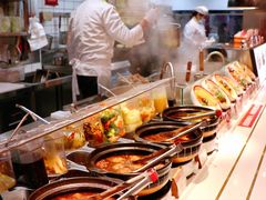 自助取餐区-陕十三肉夹馍