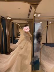 -LA GRACE高端婚纱礼服定制馆