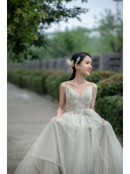-MECCI婚礼摄影跟拍(红东方广场店)