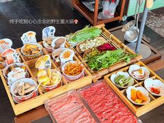 -菌自由丨野生菌火锅特色庭院餐厅(丽江古城店)