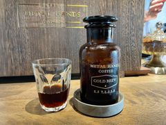 苏门答腊蓝宝石-Metal hands·铁手咖啡