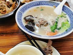 -亚忠小吃店(曾厝垵店)