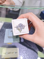 -VRAI Outlet 芮爱珠宝工厂店·Diamond Foundry培育钻石(杨浦合生汇店)