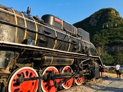 -百里峡七彩艺术小镇