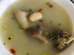 蹄花汤-洪大妈·黄鱼面(金山嘴渔村店)