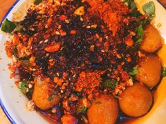-拈签一笑黄牛肉辣卤串串