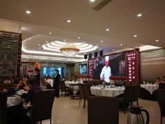 大堂-御口福·廿八年经典粤菜·驰名烧鹅 (远景路店)
