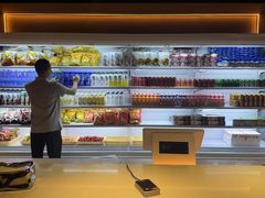 -涨巢·潮玩水疗局