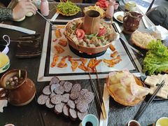 -香香腊排骨.野生菌火塘总店(束河店)