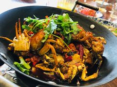 -琥珀老六龙虾(四里河店)