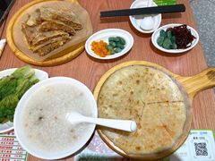 -甲乙饼·北京手工肉饼(西直门凯德茂店)