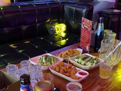 -喜鹊音乐酒馆(西街店)
