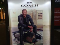 -COACH蔻驰(赛特奥特莱斯店)