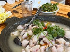 -大鼎石锅鱼(春江里店)