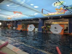 -戊辰亲子游泳俱乐部