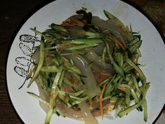 摇滚大拉皮-盛京辽菜小馆(龙之梦购物中心店)