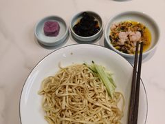 -百年老字号·观振兴蟹黄面·三虾面·苏式面(观前街富仁坊巷店)