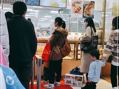 -鲍师傅糕点(百盛西南商都店)