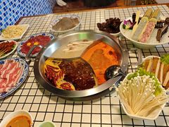 土货奔驰锅-山悦里 山野·鲜火锅(罗斯福广场店)