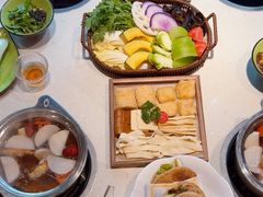 -一叶一世界·素食餐厅(锦华万达店)