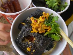 黑色经典臭豆腐-黑色经典臭豆腐·湖南特产(坡子街店)