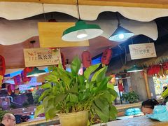 -鱼窝棚柴火铁锅炖(富山屯店)